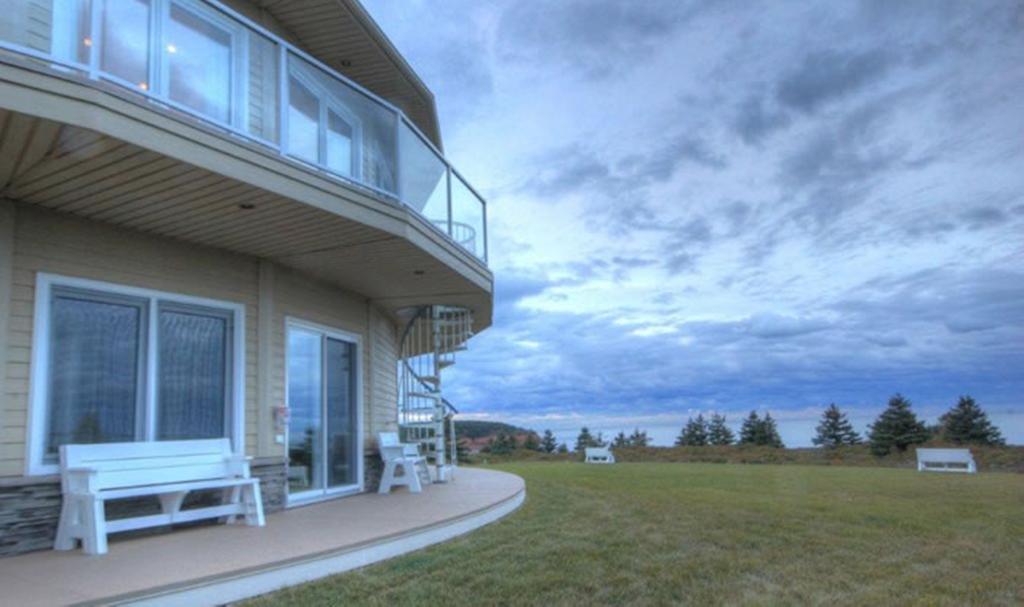 Around The Sea - Cana Da'S Rotating House, Suites & Tours ノース・ラスティコ エクステリア 写真