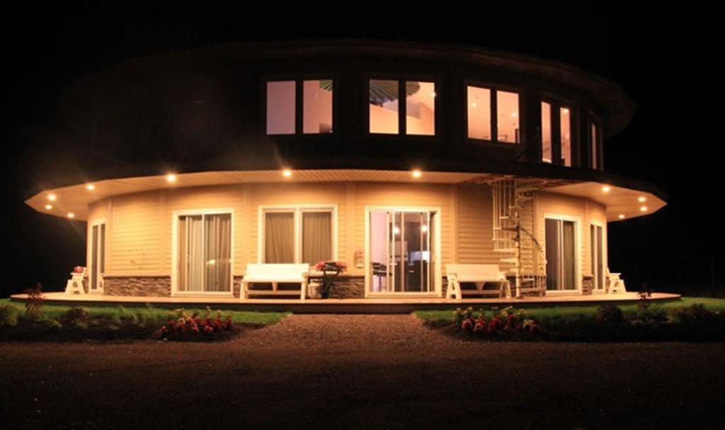 Around The Sea - Cana Da'S Rotating House, Suites & Tours ノース・ラスティコ エクステリア 写真